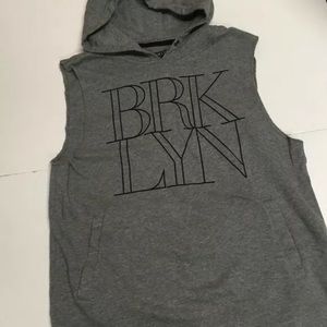 Brooklyn Calling NYC Gray Sleeveless Hoodie SizeXS